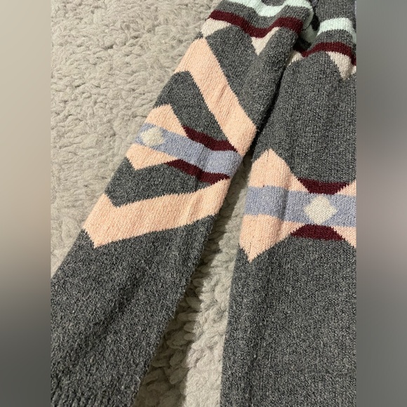 Sweater - Picture 2 of 4